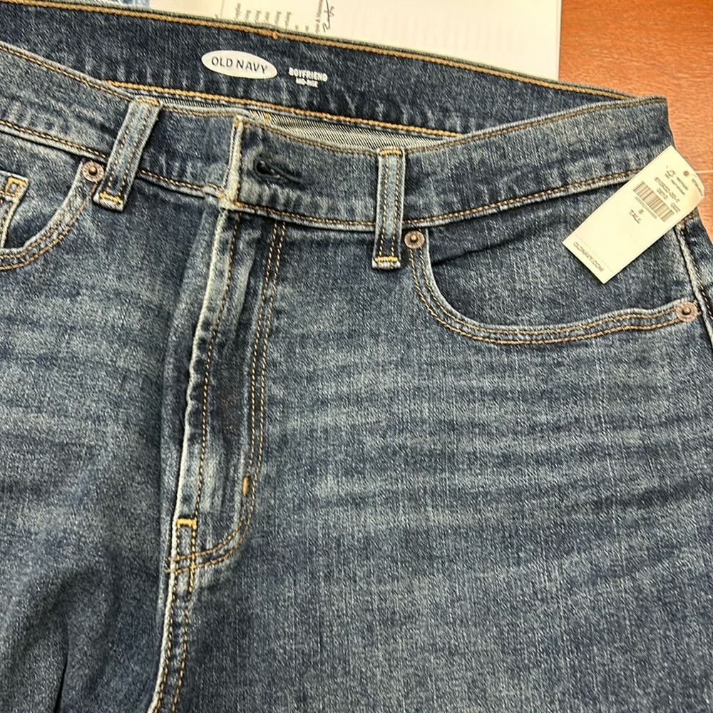 Old navy boyfriend jeans size 8 tall